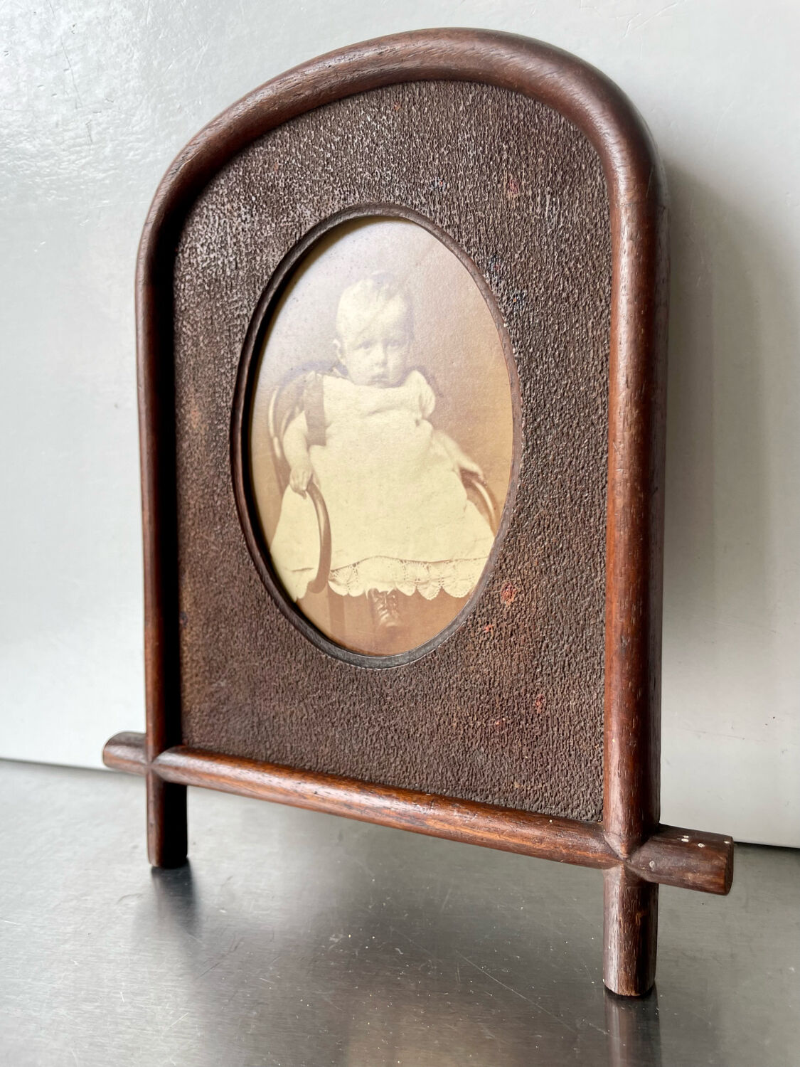 Antique Frame carved wood measurements 22 cm x 18 cm