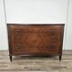 Commode des années 1980 en noyer, palissandre et érable.