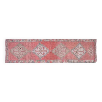 Tapis couloir en laine turc fait main rose des années 1970, motifs géométriques 85x328