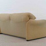 Set (2) Cassina Maralunga Sofas in beige Bouchlé-Fabrics by Vico Magistrett
