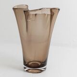 Vintage Murano glass vase from the 1980s, smoky brown, organically wavy shape.