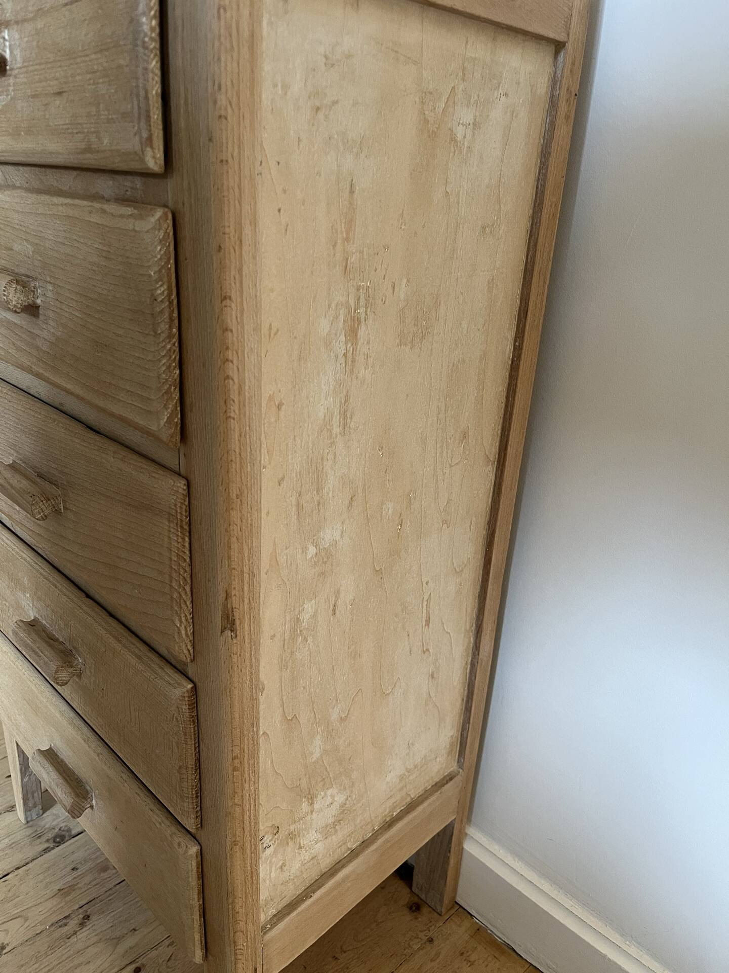 Vintage pine chest of drawers – 5 drawers