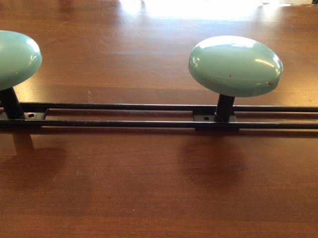 Iron hook with blue tip