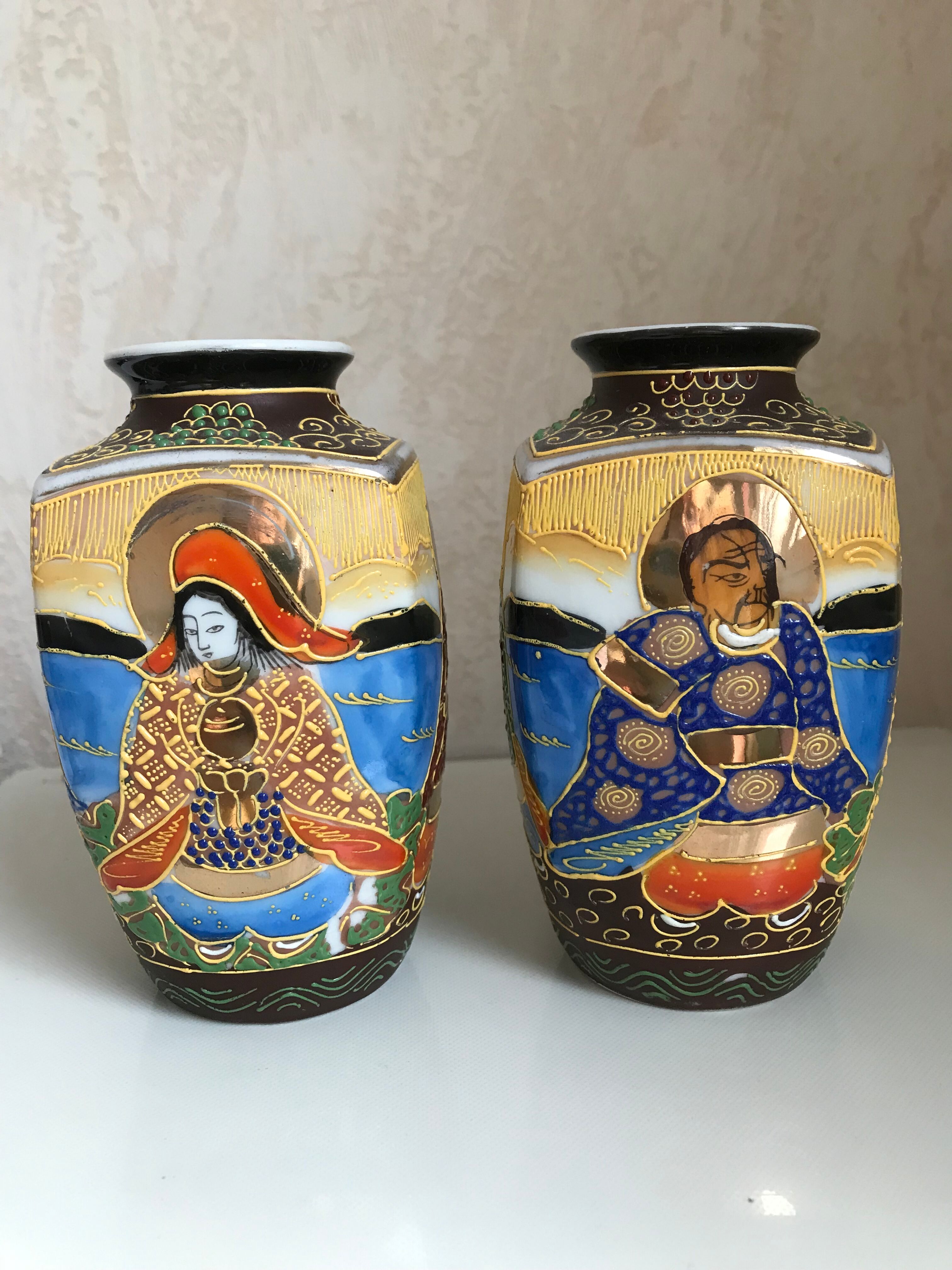 Lot of Japanese vases
