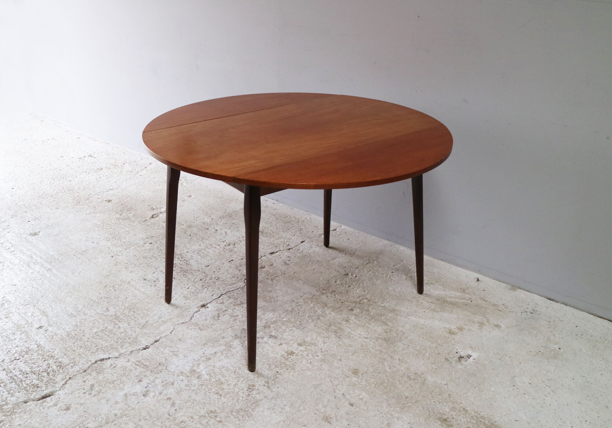 Table à manger des années 1970