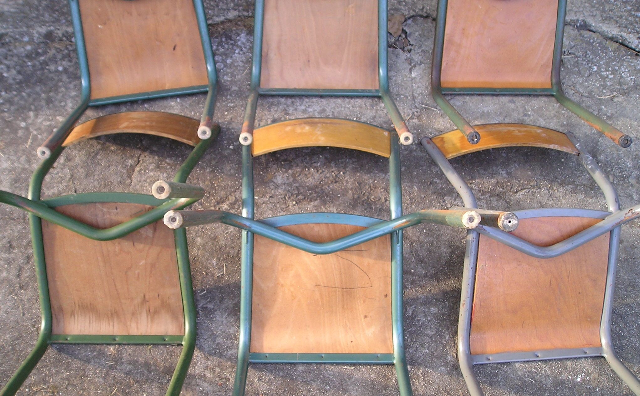 Set of 6 Mullca school chairs