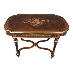 Table de milieu en placage - iii