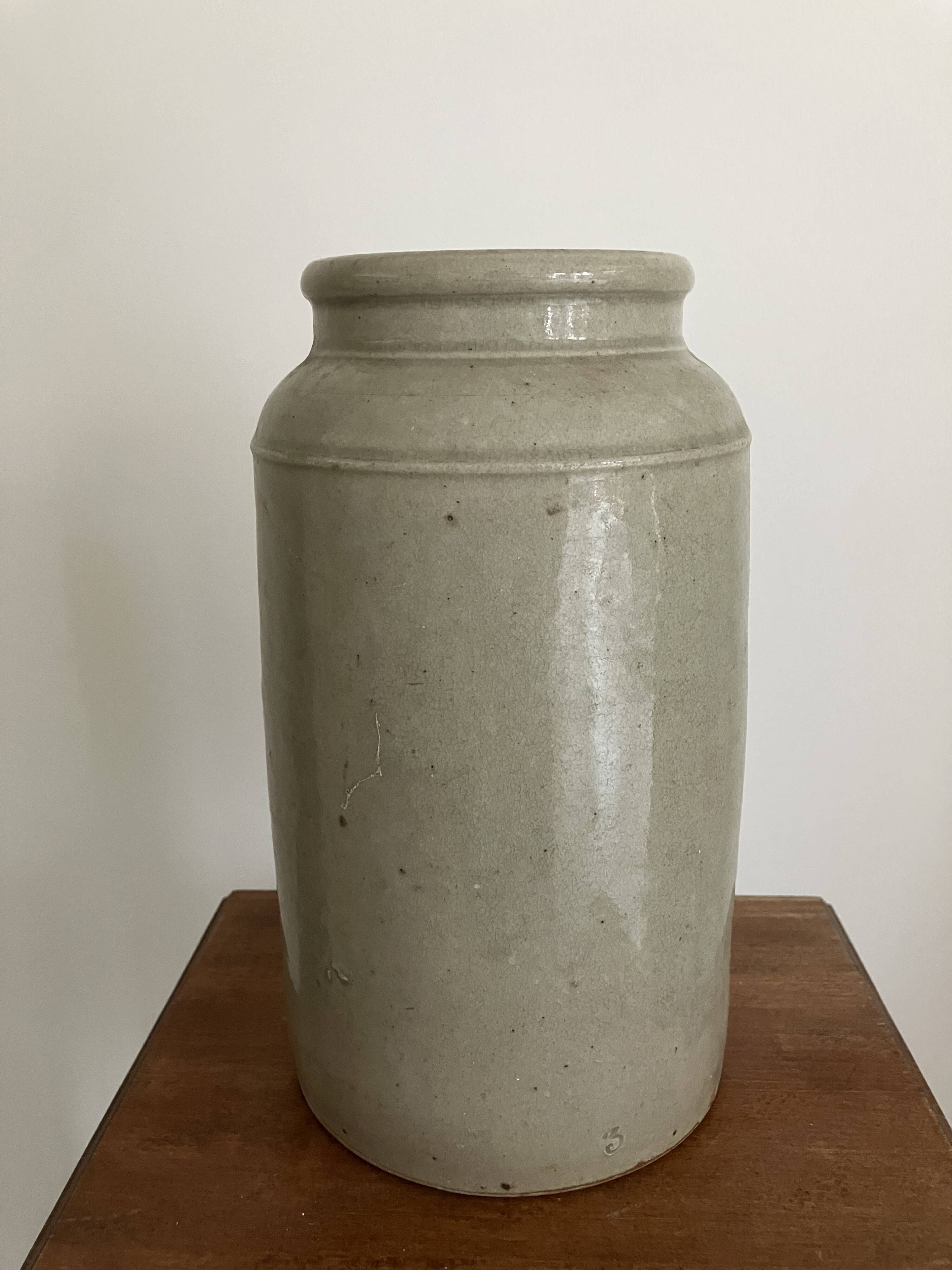Large cylindrical pot in glazed stoneware