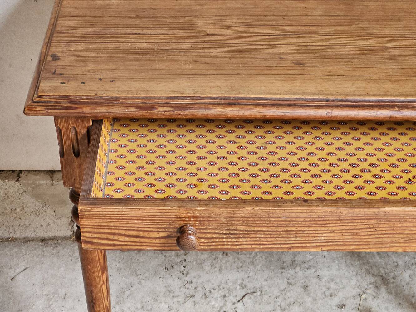 Desk, pine table, turned wooden legs, vintage, 70s