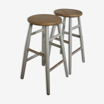 2 tabourets scandinaves 605mm