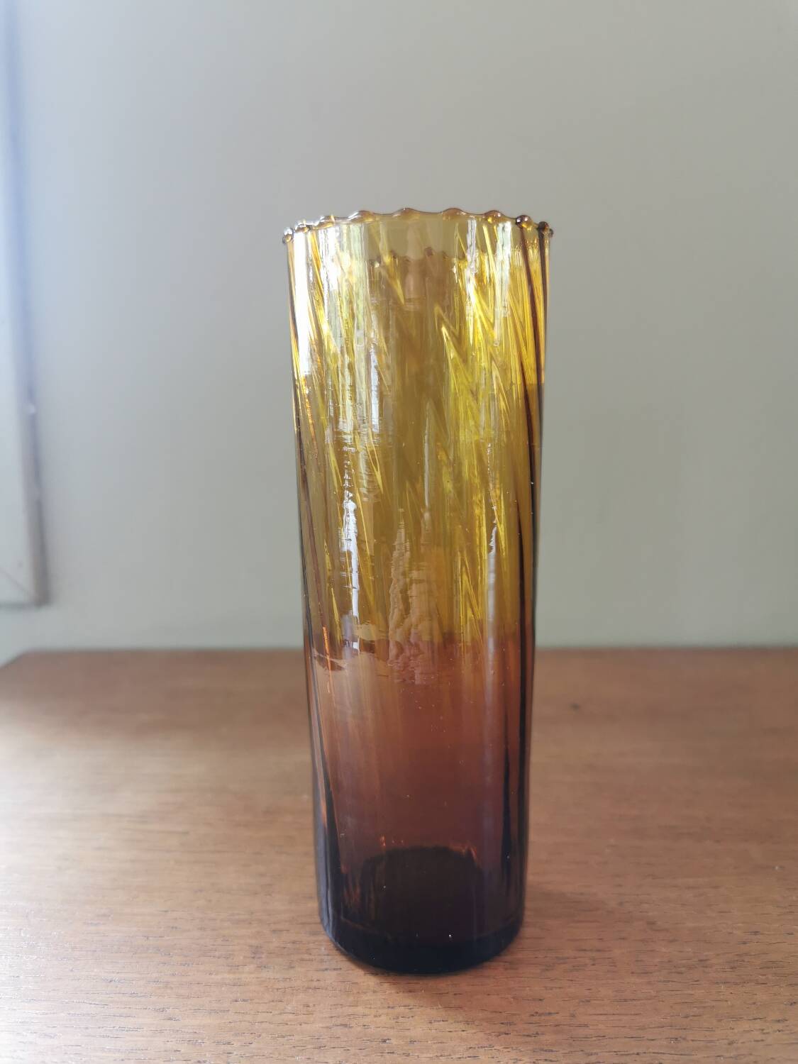 6 large vintage tube glasses