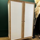 Armoire pied compas