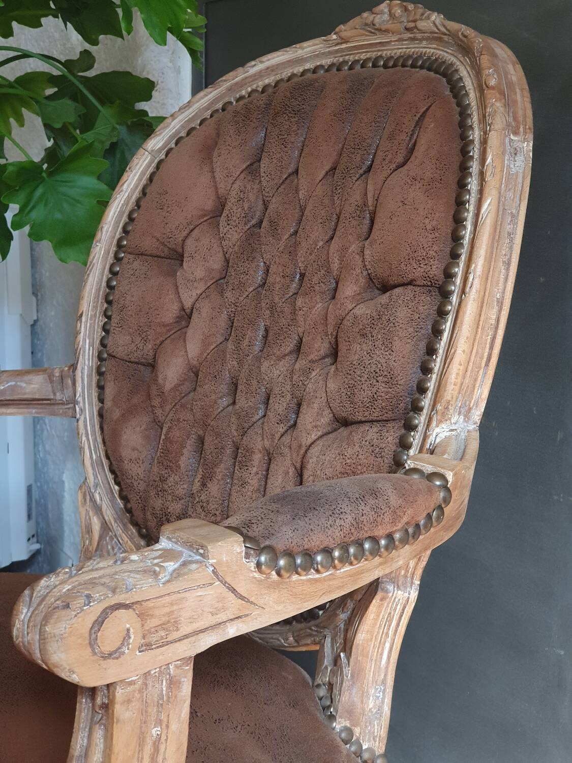 Baroque suede armchair