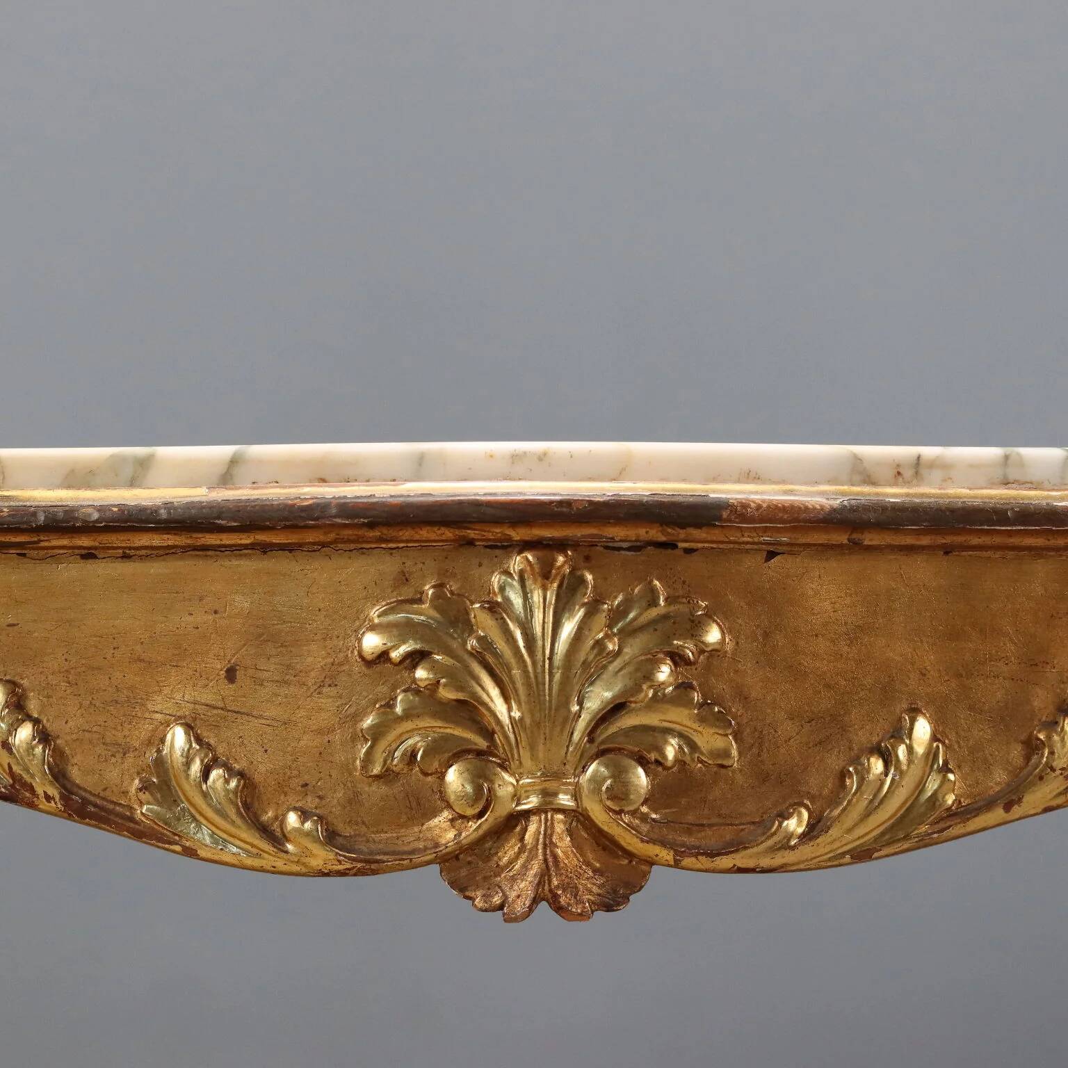 Small antique baroque-style table in carved fir and marble from the 19th century.
