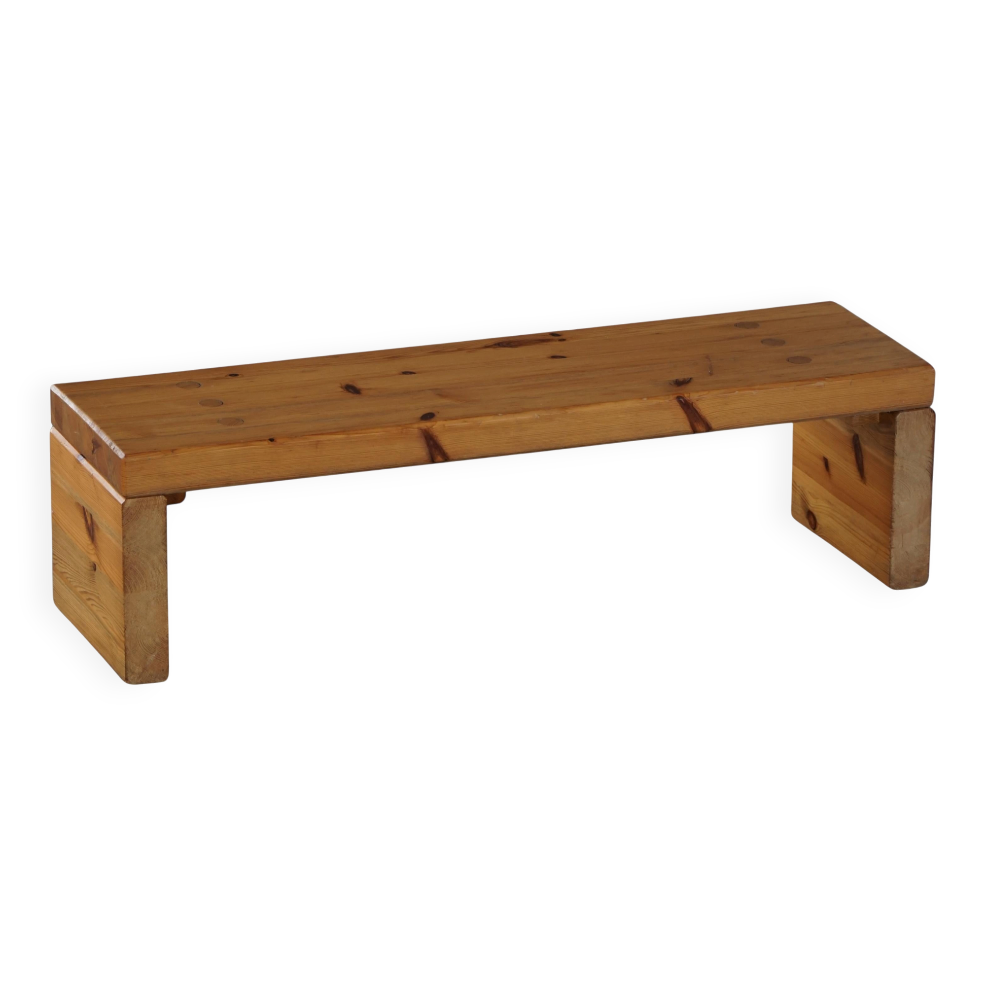 Brutalist modern Swedish table/bench in solid pine, mid-20th century, 1960s.