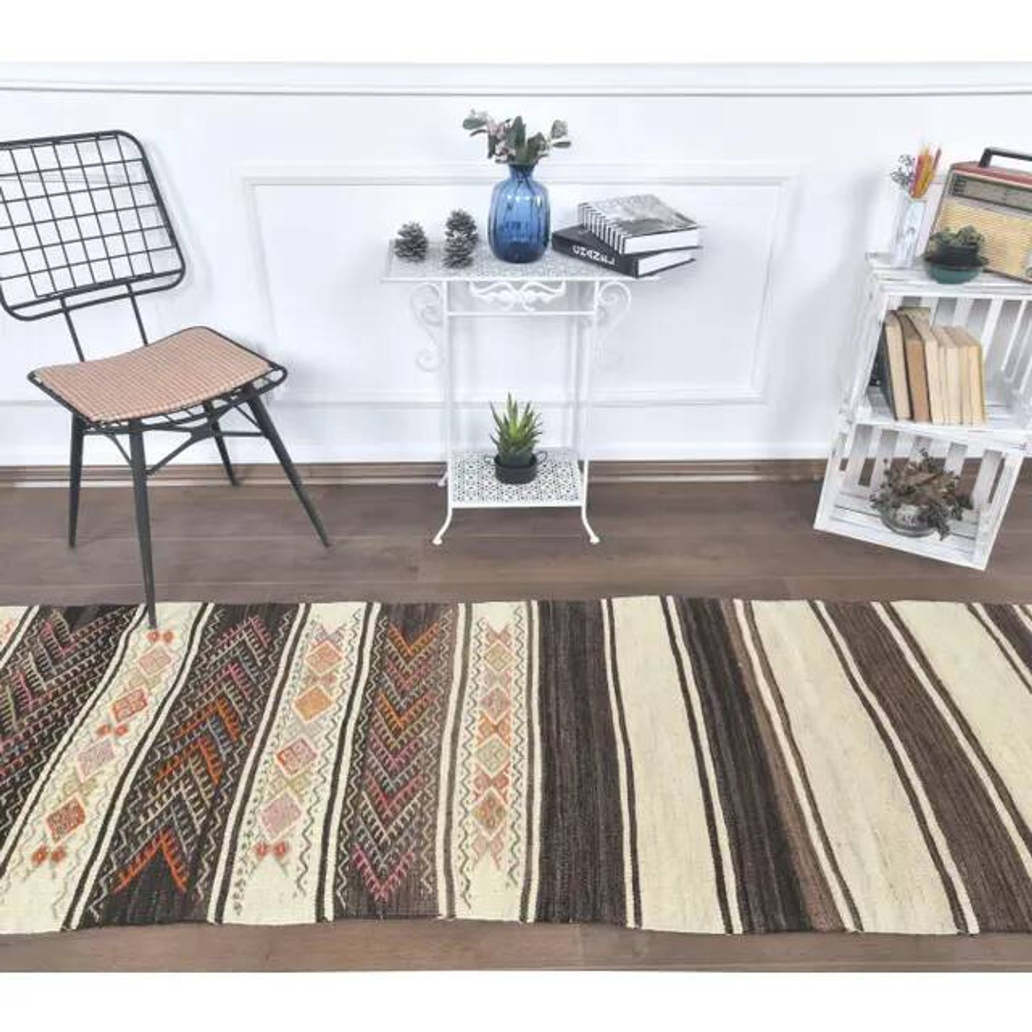 1970s Vintage Turkish Runner Handwoven Wool Flatweave Kilim Rug 84x266