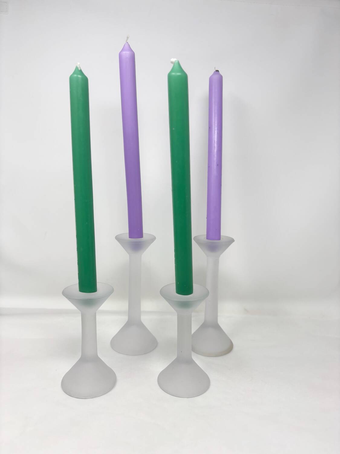 Set of 4 sand glass candle holders