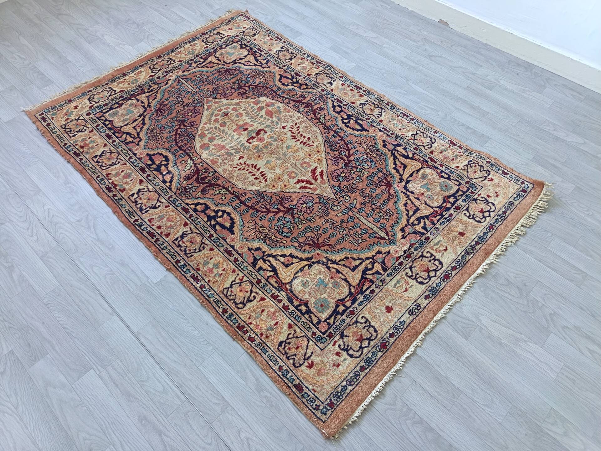 Handmade Pakistani carpet