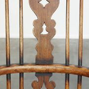 Chaise de salle à manger Windsor à dossier haut, style anglais ancien
