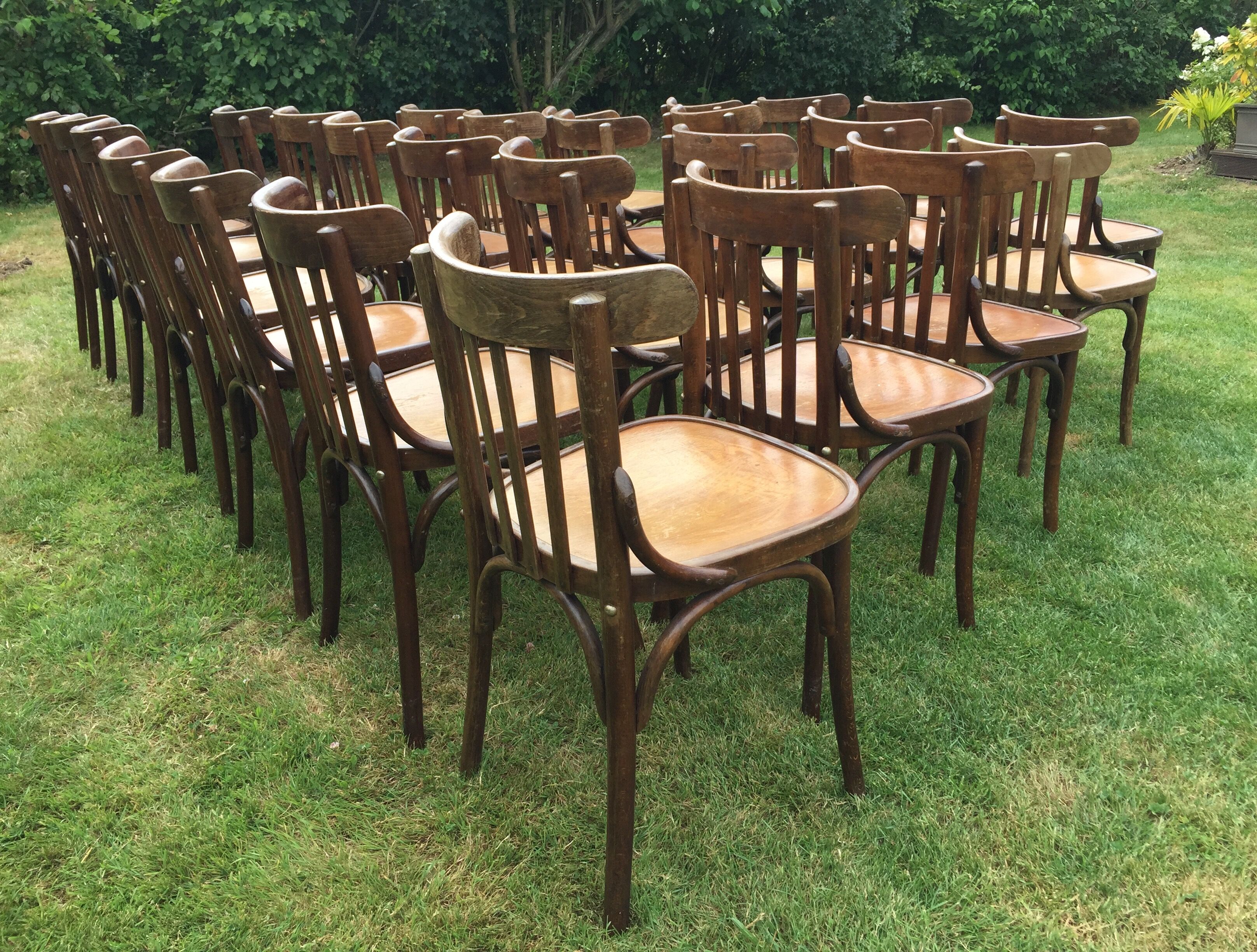 Lot of 26 chairs bistro