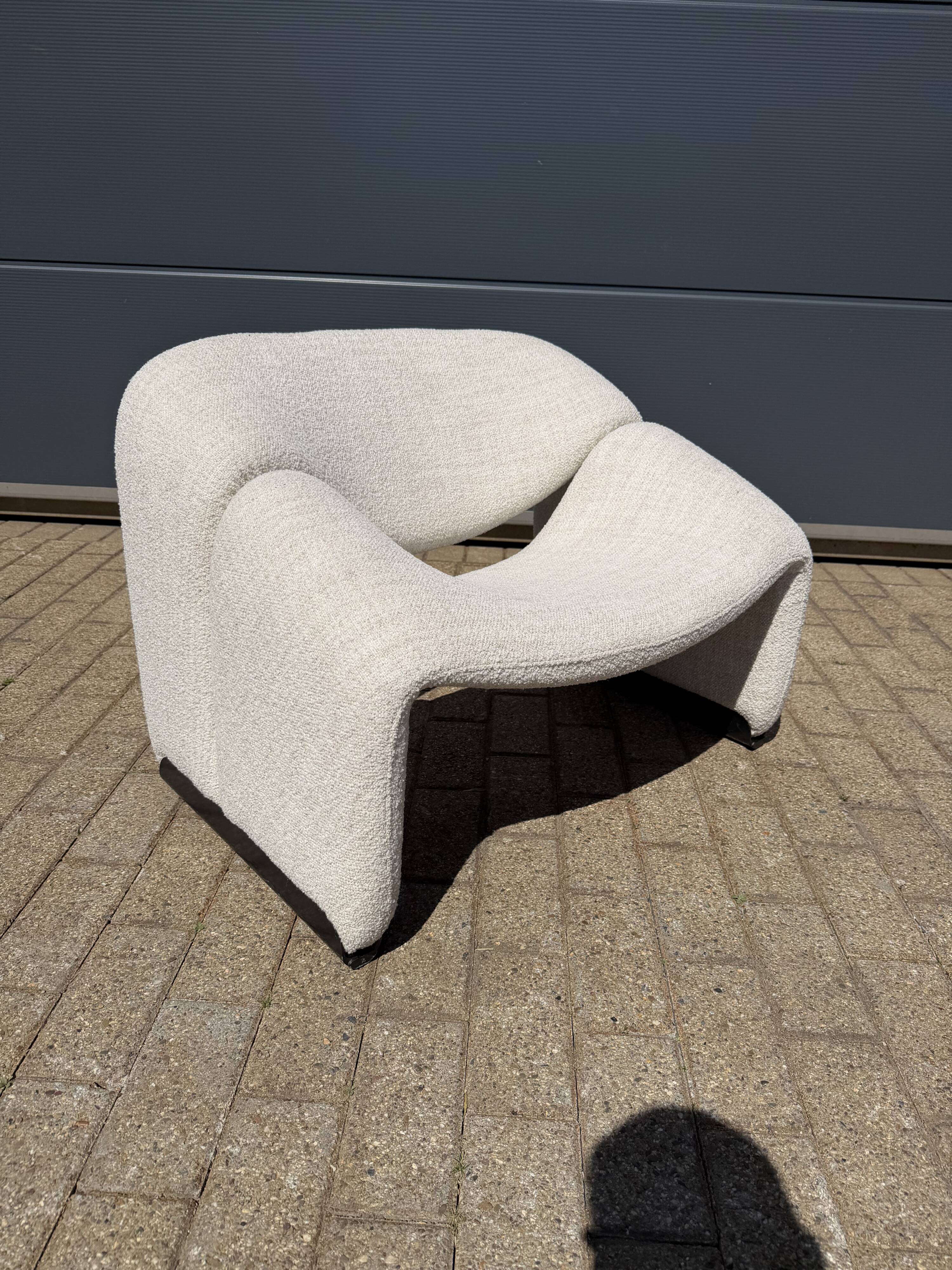 Artifort F598 Groovy armchairs in excellent condition!! Pierre Paulin