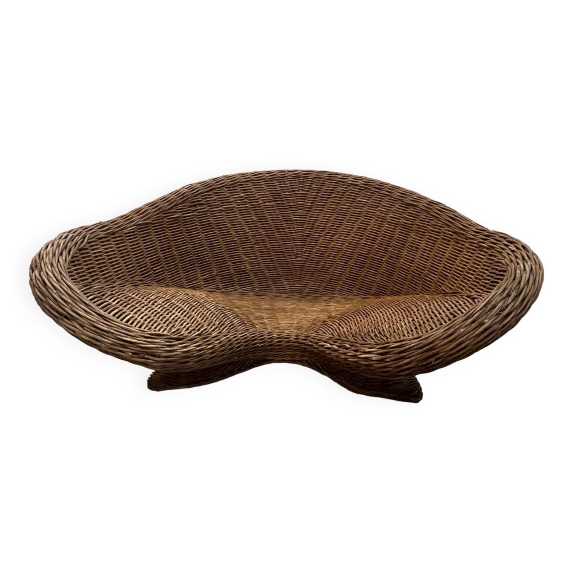 Lotus chair