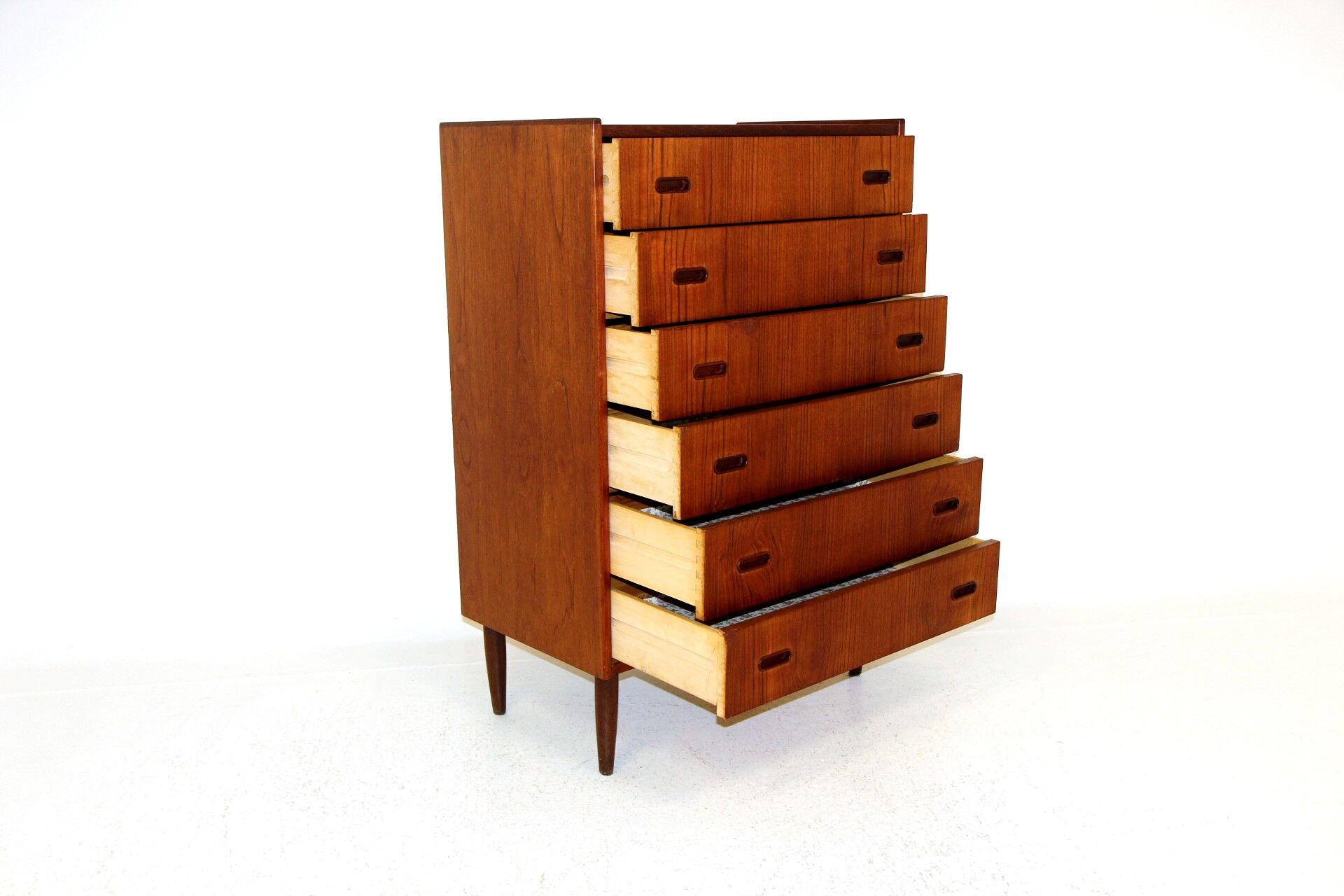 Commode "Tallboy" en teck, Danemark, 1960