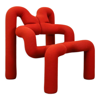 Red Ekstrem Chair by Varier