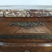 Meuble d'appui vernis Martin de style Napoléon III