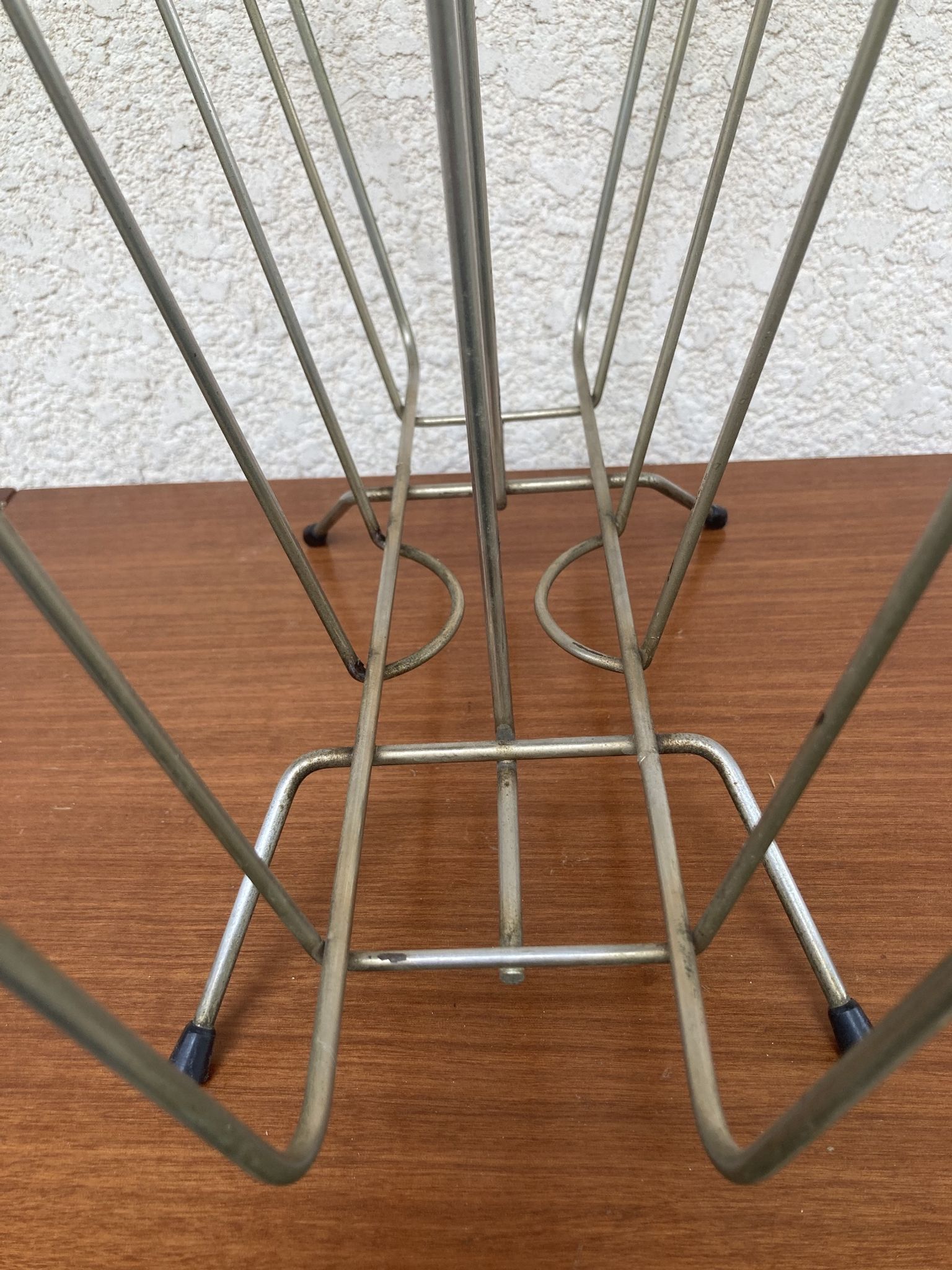 Vintage magazine rack