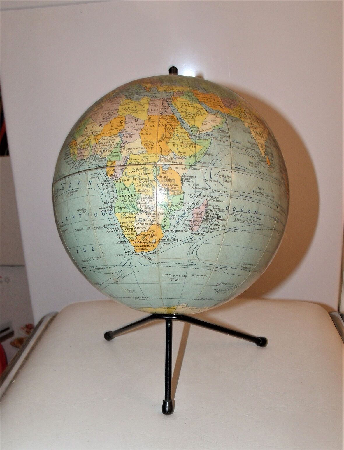 Vintage map 1950 Girard and Barrere globe