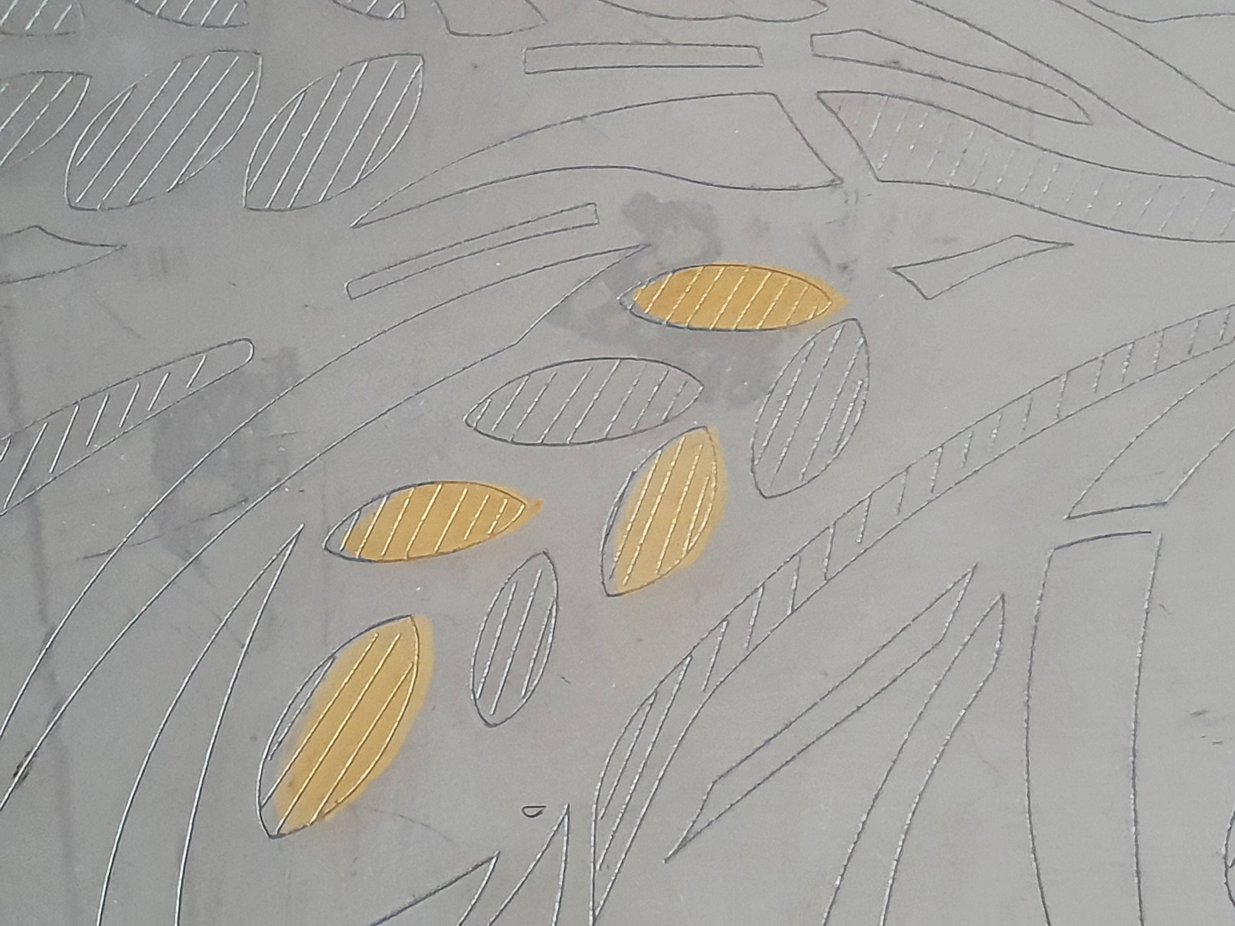 Tray decorated with 24-carat gold inlay