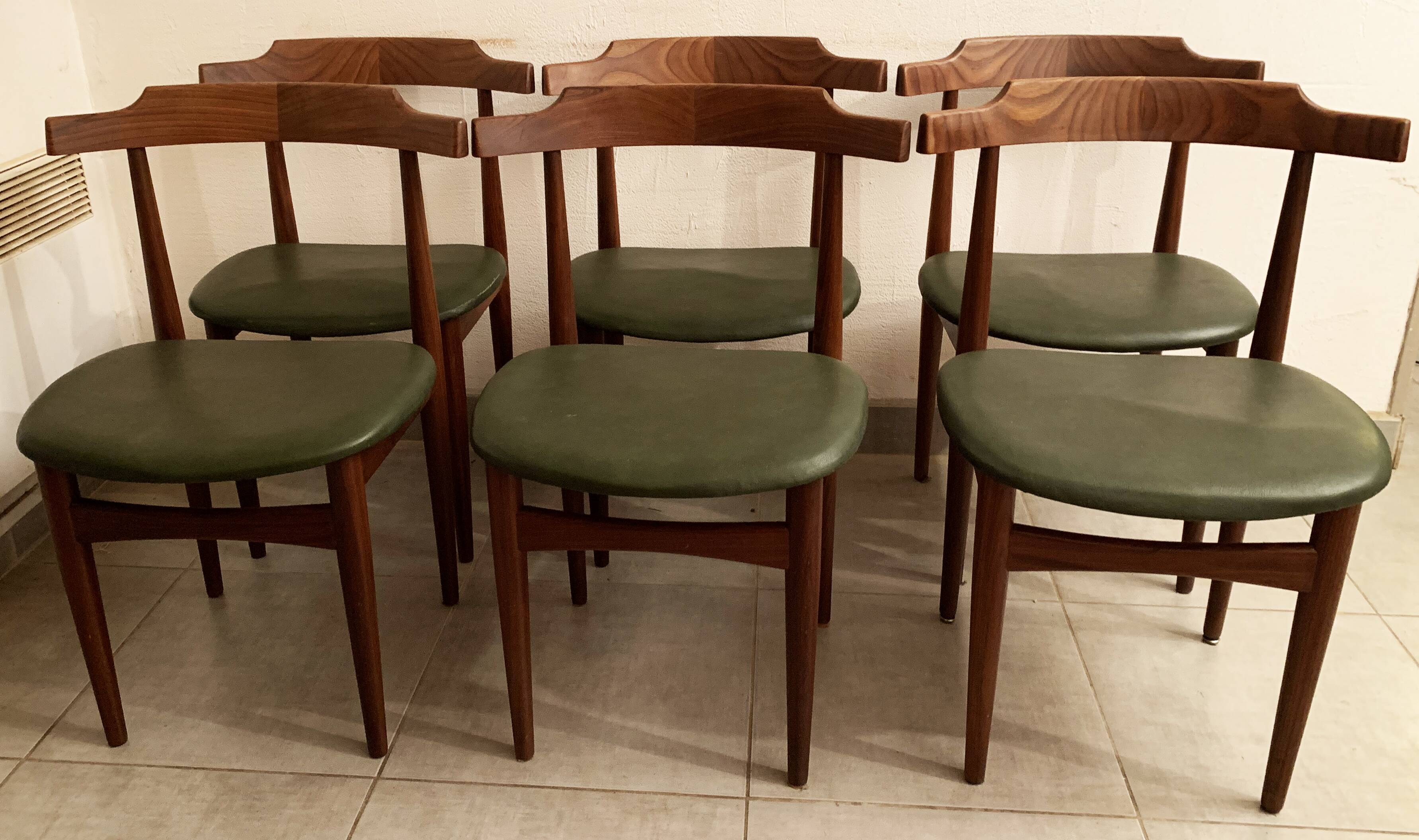 Ensemble de 6 chaises danoises de Hans Olsen pour le fabricant Frem Røjle