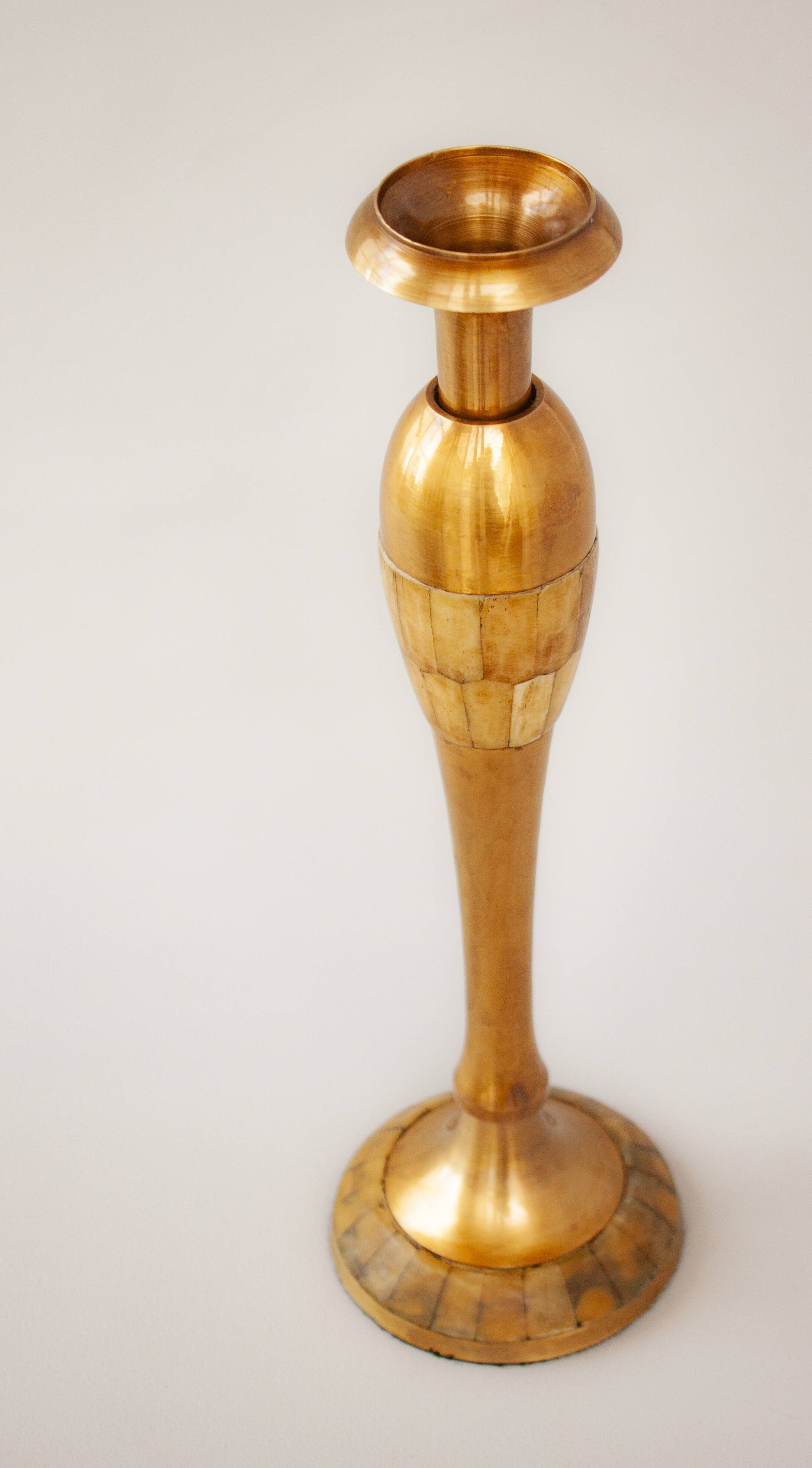 Pair of original bronze candelabros decorated by hand. Porta velas.