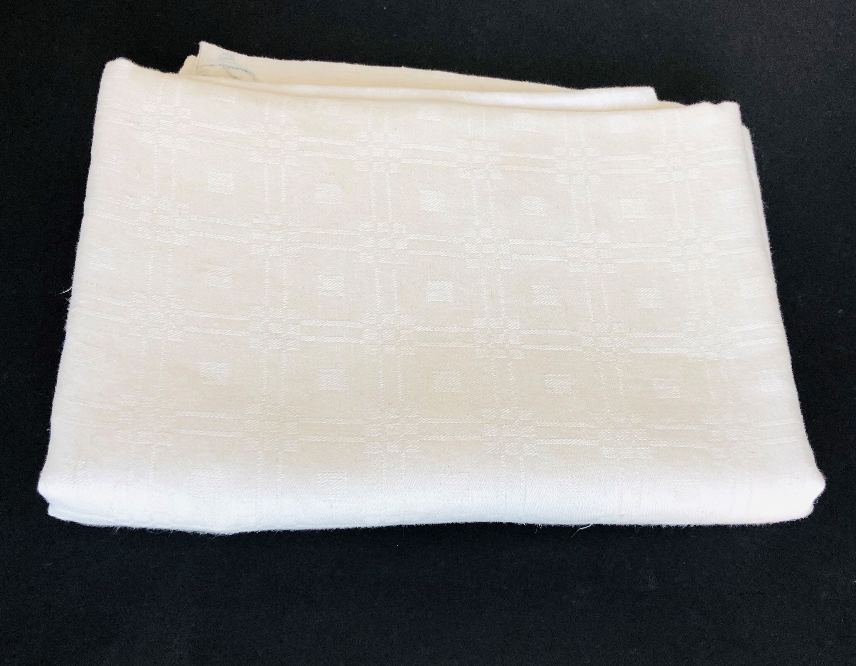 Damask cotton tablecloth