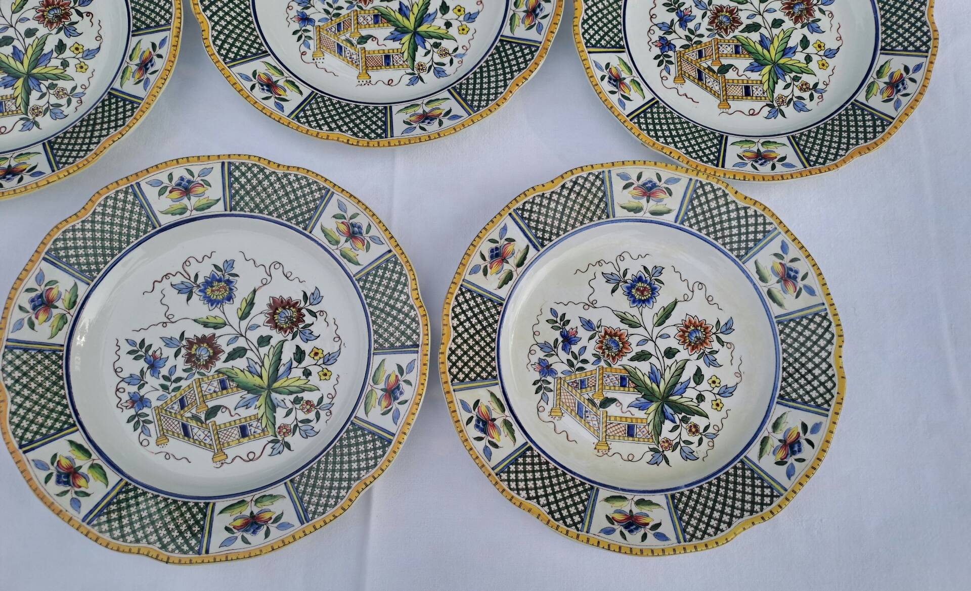 8 dessert plates Sarreguemines model Montmorency