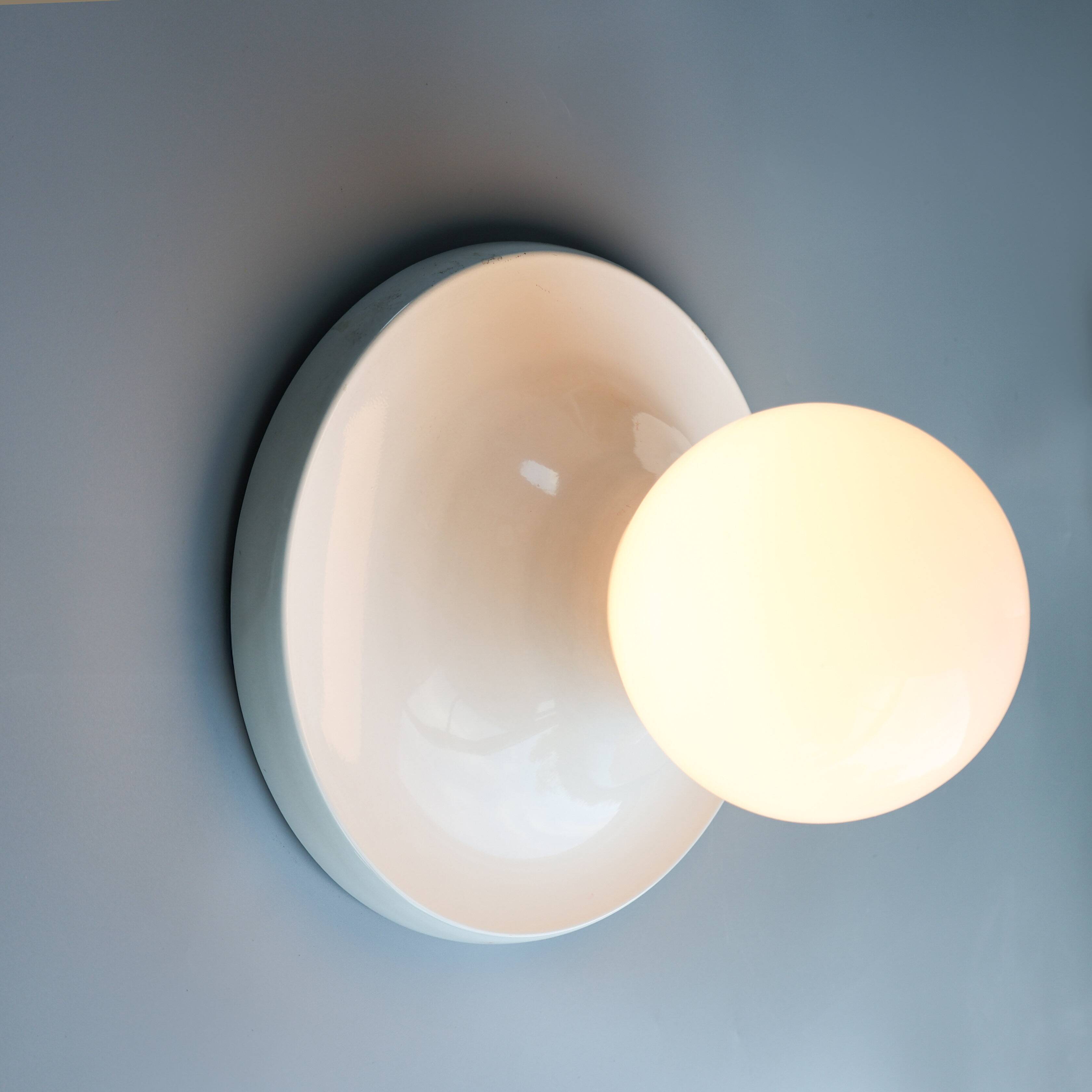Light ball sconce by Achille & Pier Giacomo Castiglioni, 1970s, Italy.
