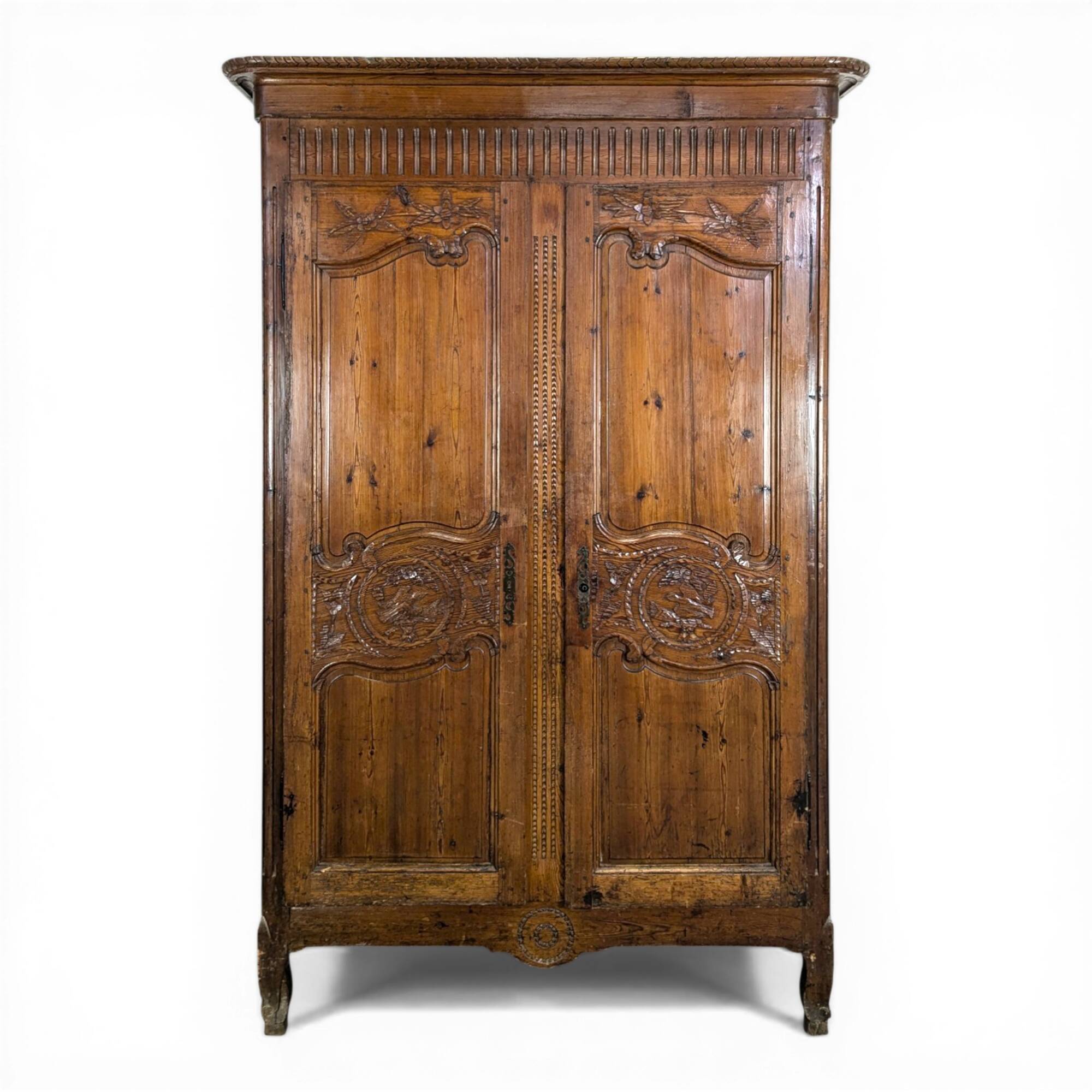 Norman wardrobe in solid pine