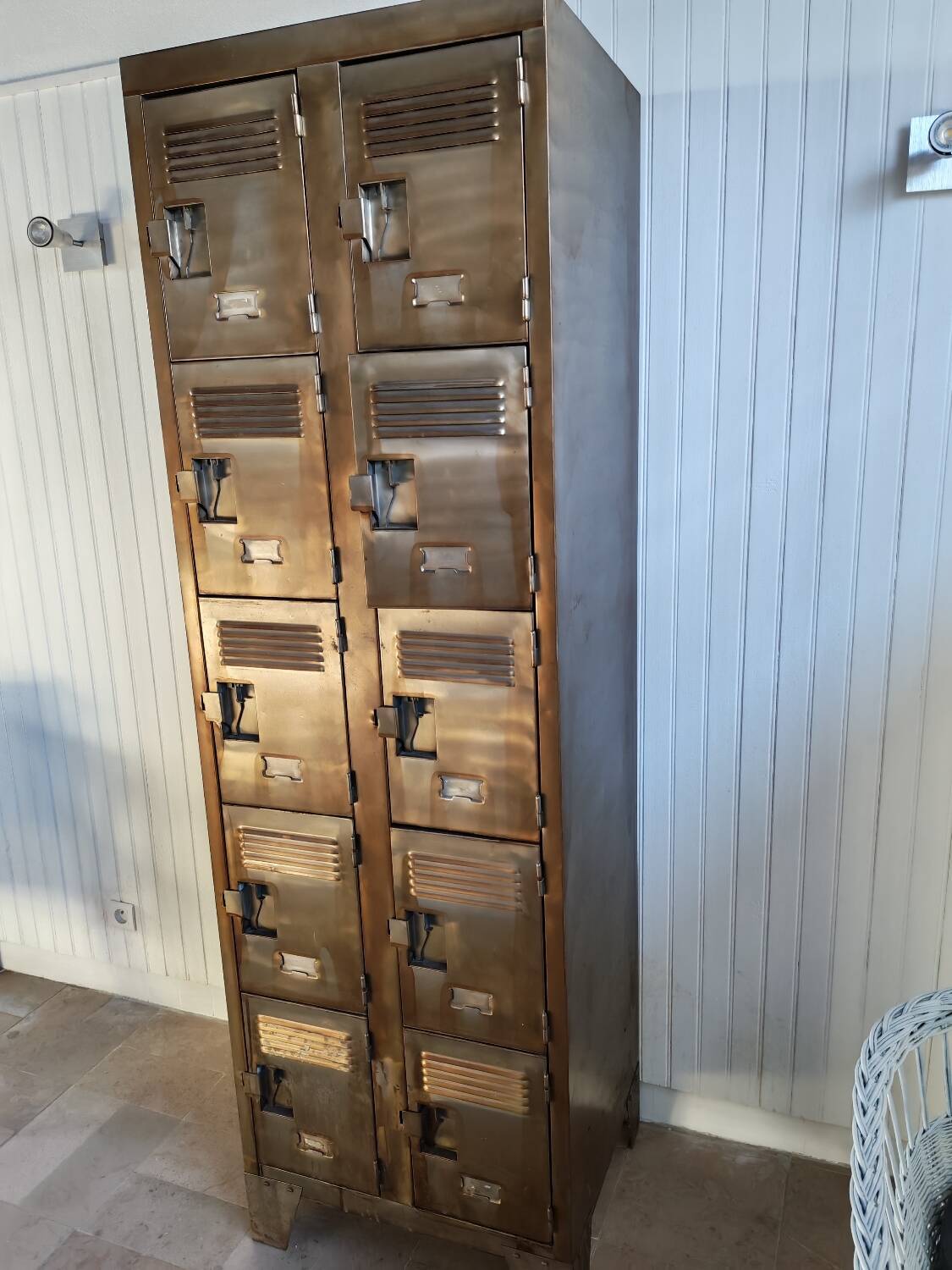 Industrial locker furniture