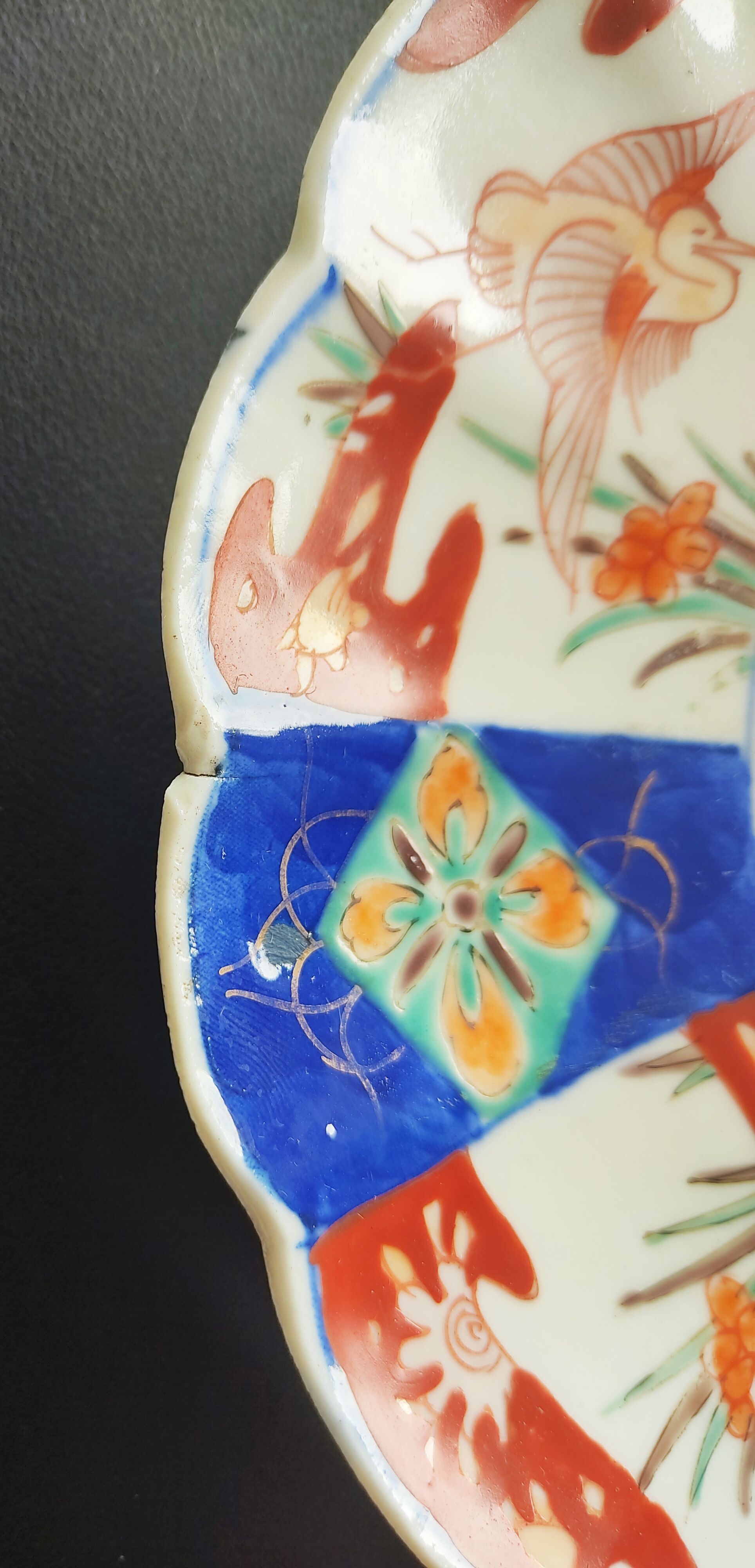 Pair of plates Imari Japan Meiji