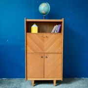 Vintage secretary bookcase from the 50s and 60s, oak with chevron marquetry.