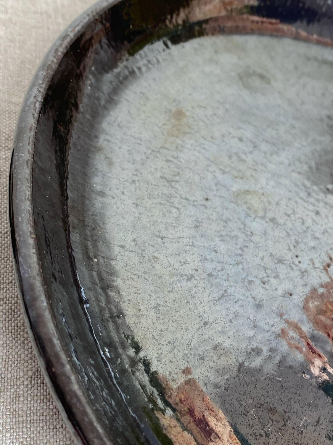 Round iridescent ceramic dish Vallauris