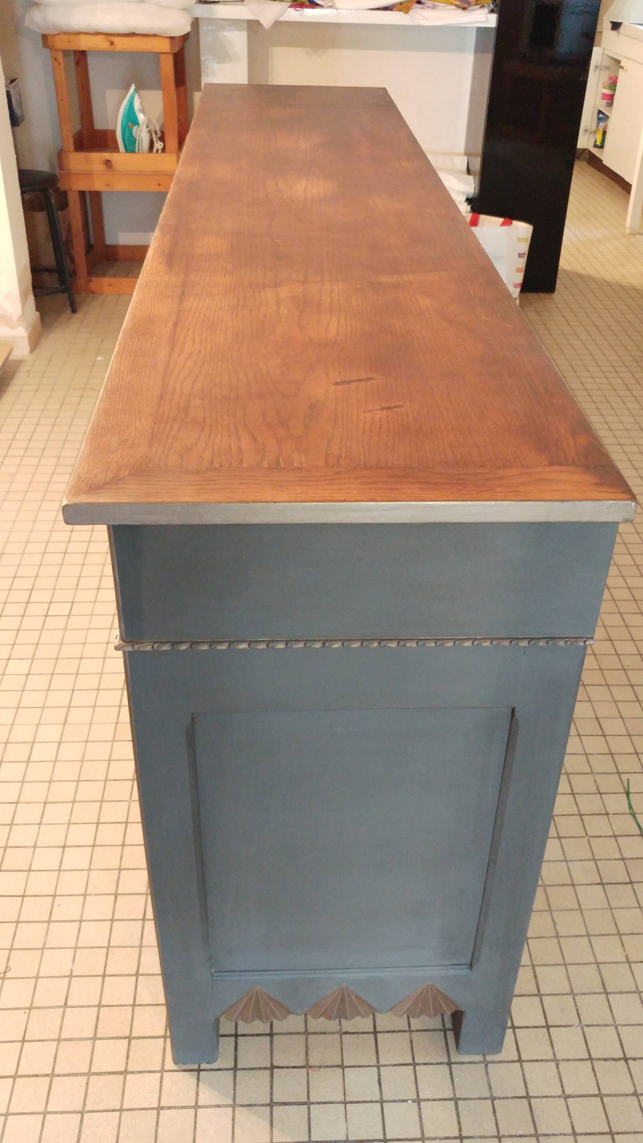 Basque buffet 19th century