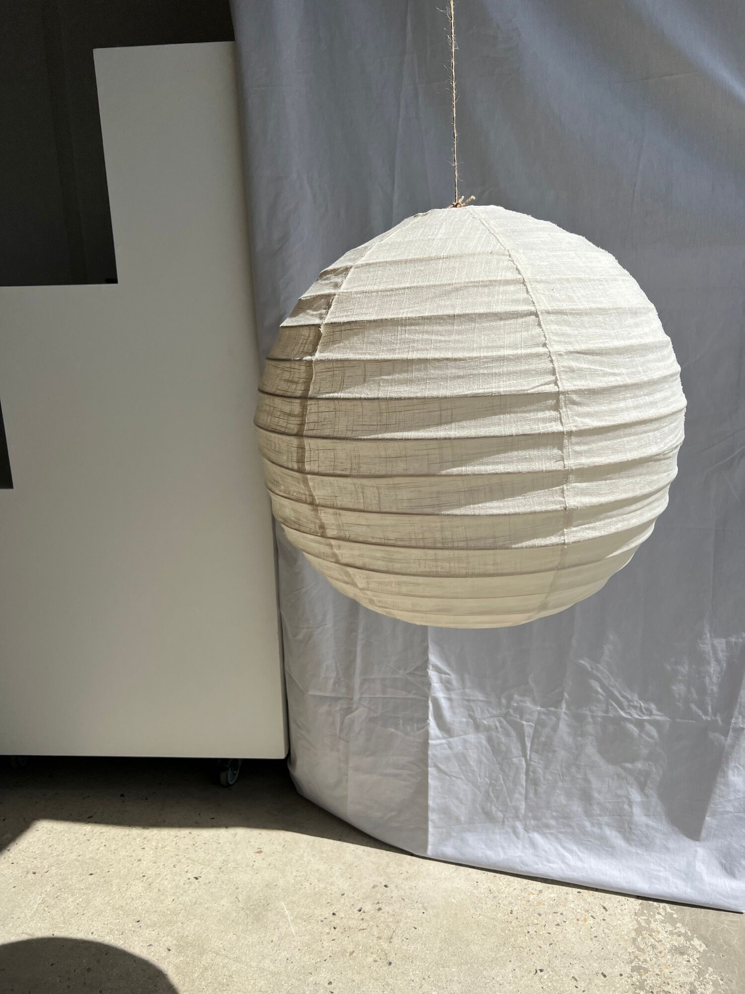 Hanging lamp in rattan and round japanese natural linen d:50