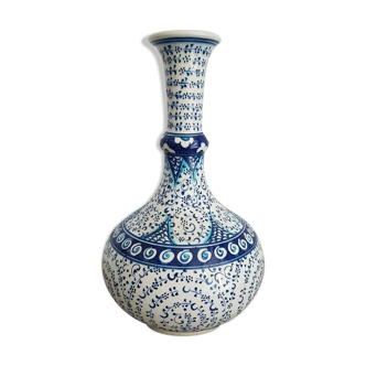 Ceramic vase