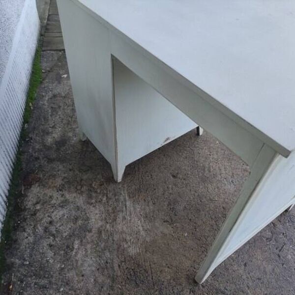 Bureau adulte vintage