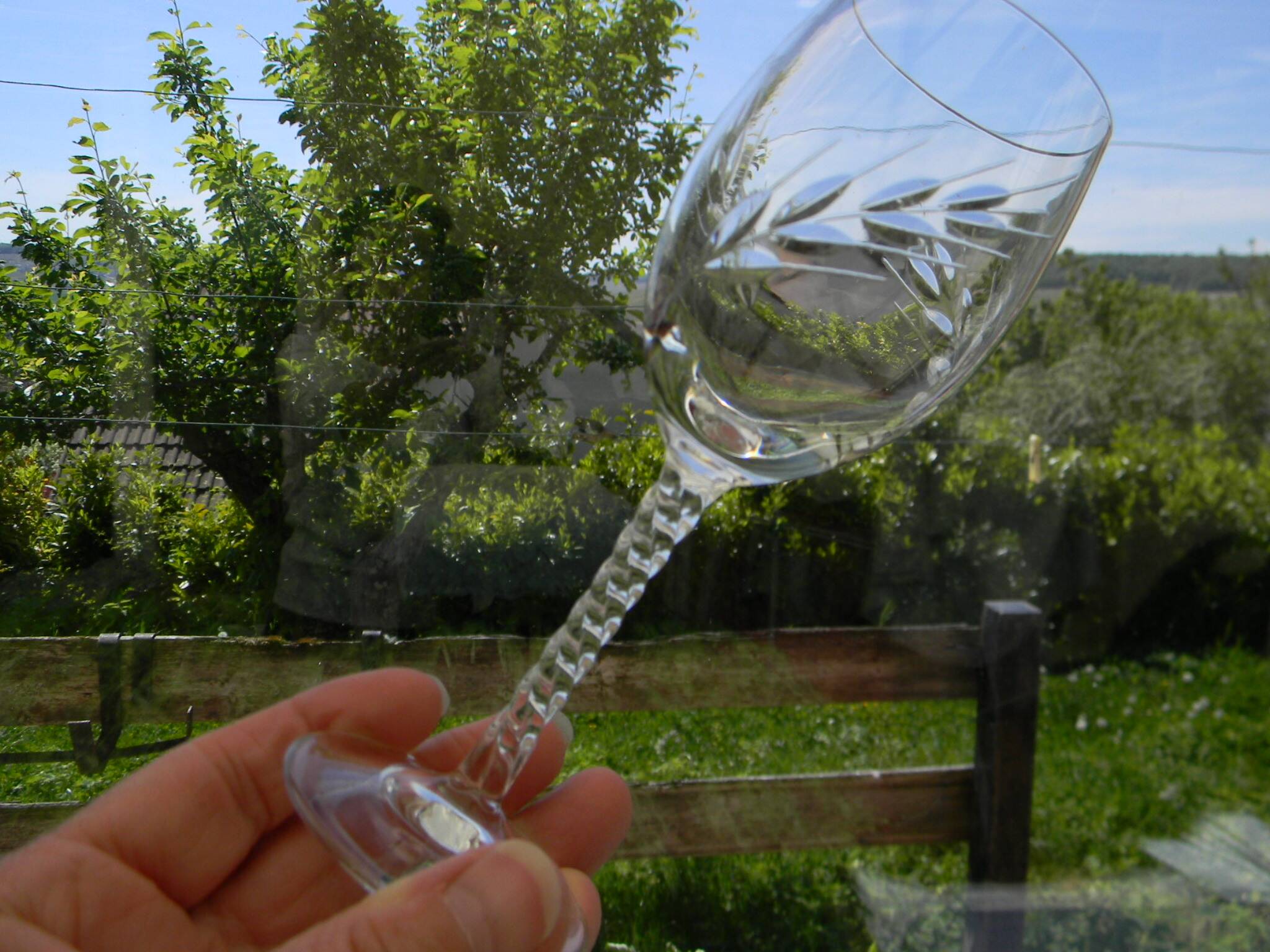 6 crystal white wine glasses from ARQUES. Epi Fleury model.