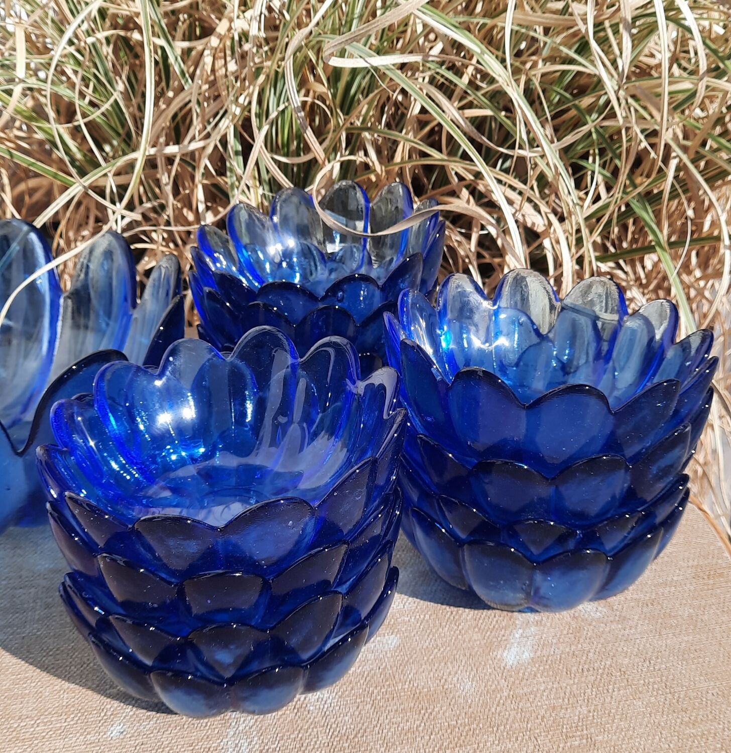 Salad bowl fruit cup vintage blue glass