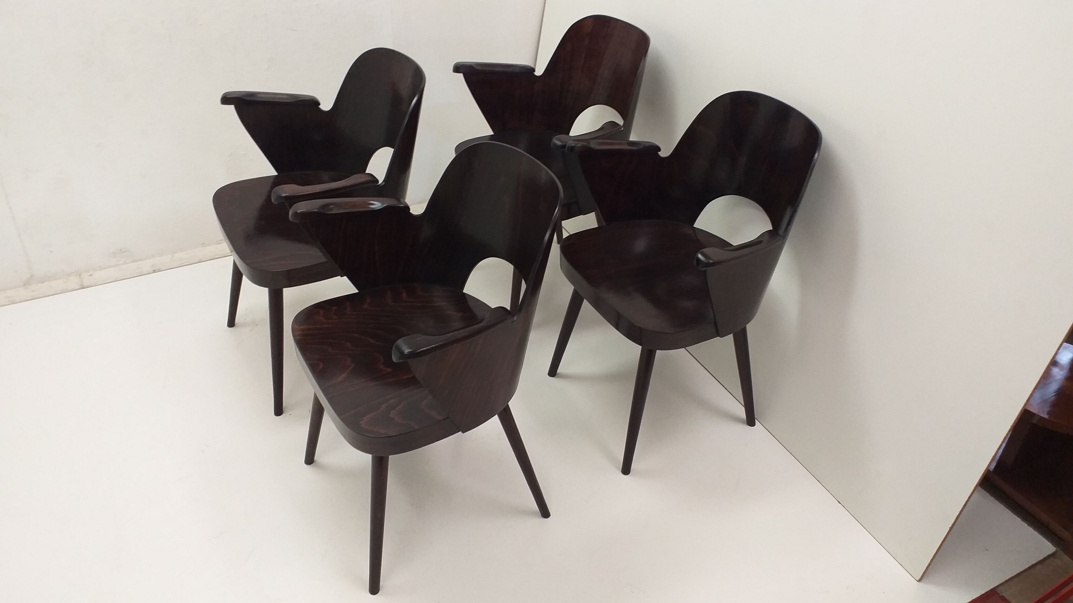 4 Oswald Haerdtl chairs for Ton, Czechoslovakia