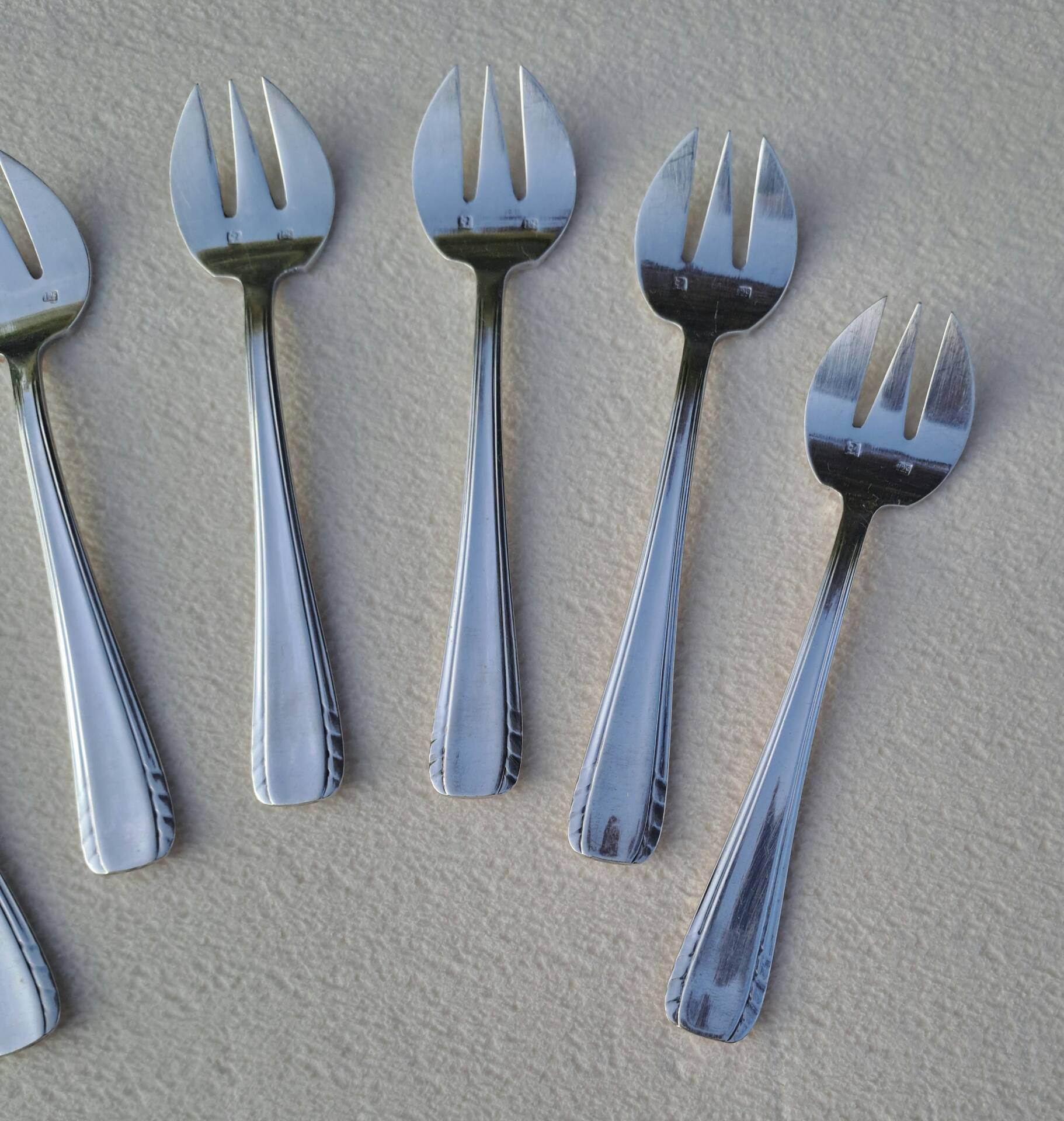 6 Art Deco oyster forks by Jean François Guillaumot